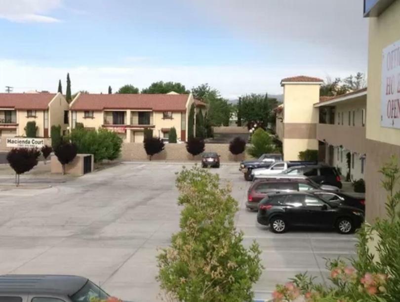 America Inn&Suites Ridgecrest Eksteriør bilde