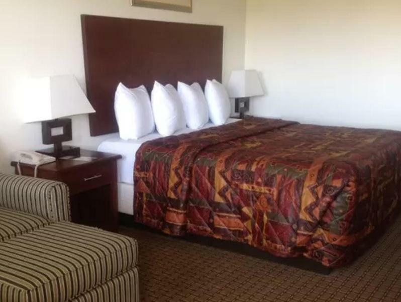 America Inn&Suites Ridgecrest Eksteriør bilde