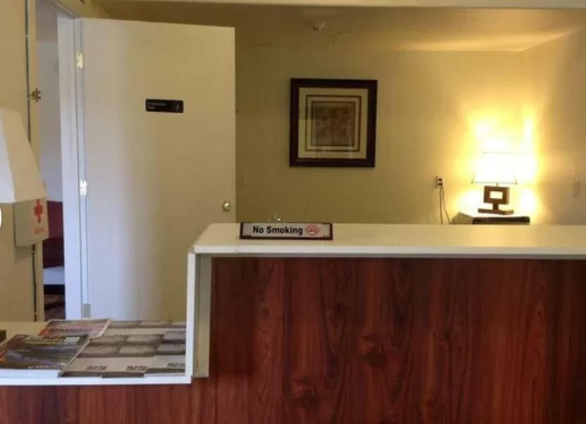 America Inn&Suites Ridgecrest Eksteriør bilde